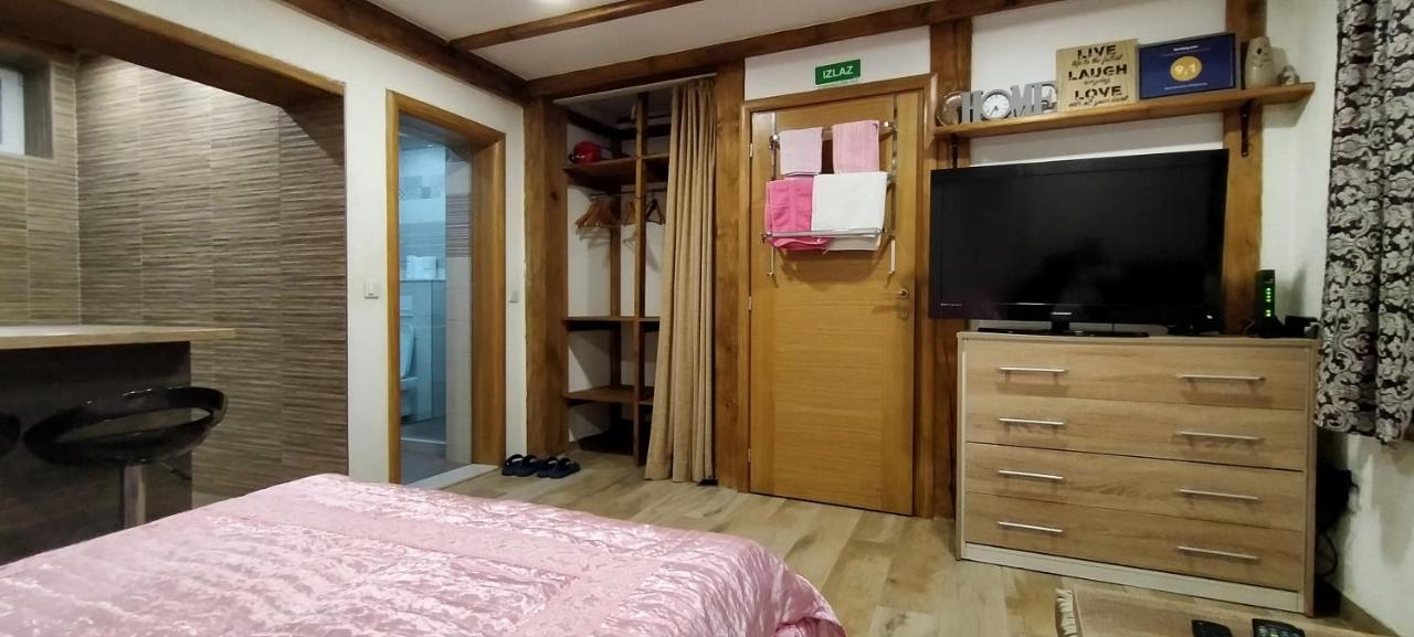 Apartments Alifakovac SJJ Extérieur photo