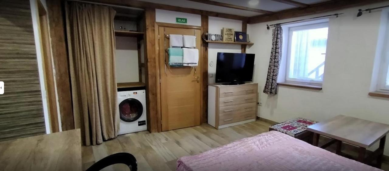 Apartments Alifakovac SJJ Extérieur photo